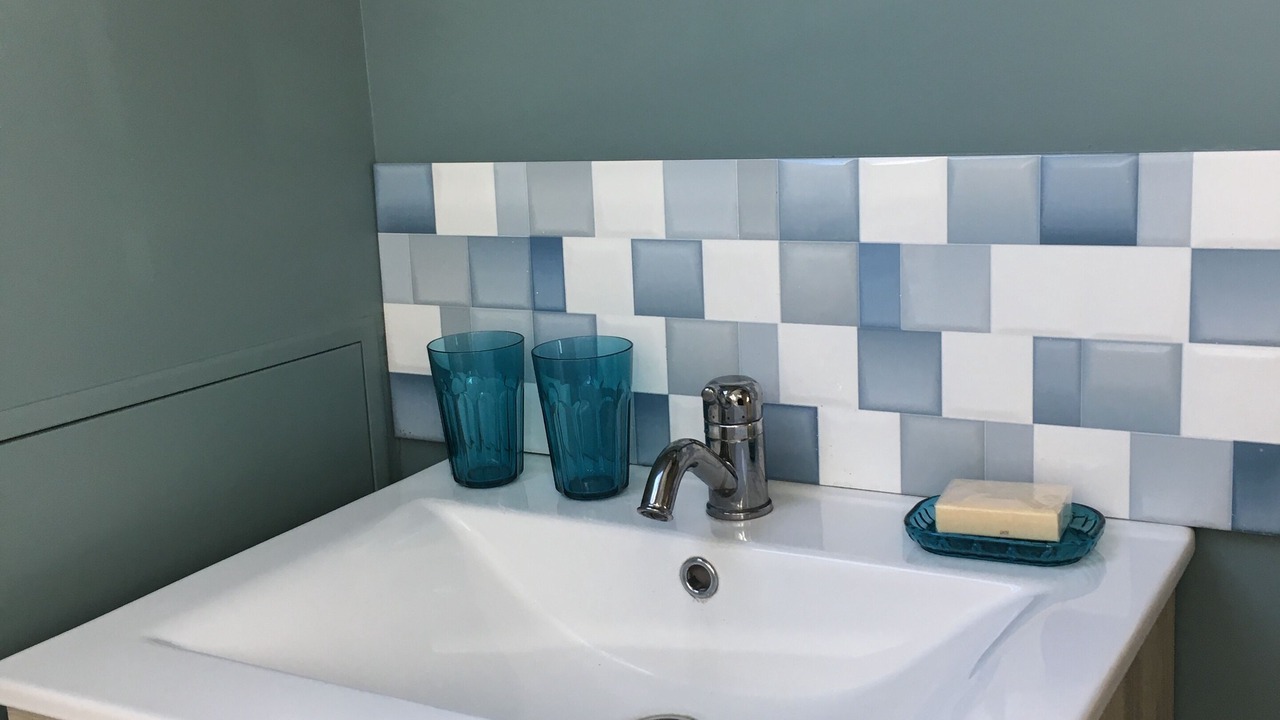 Photo of Bathroom in Saint-Aubin-sur-Mer