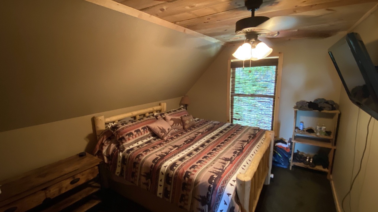 Photo of Bedroom in Town of Webb