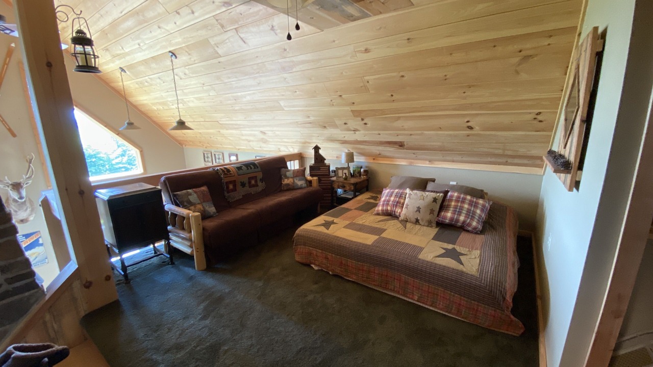 Photo of Bedroom in Town of Webb