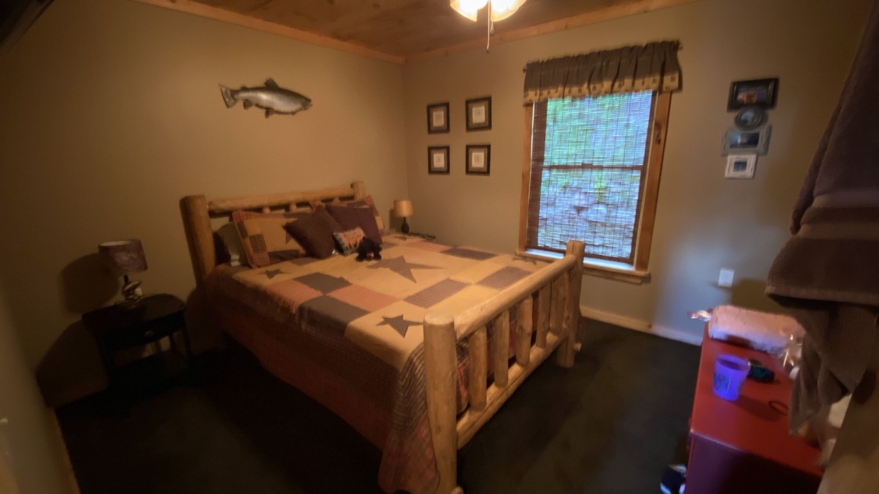 Photo of Bedroom in Town of Webb