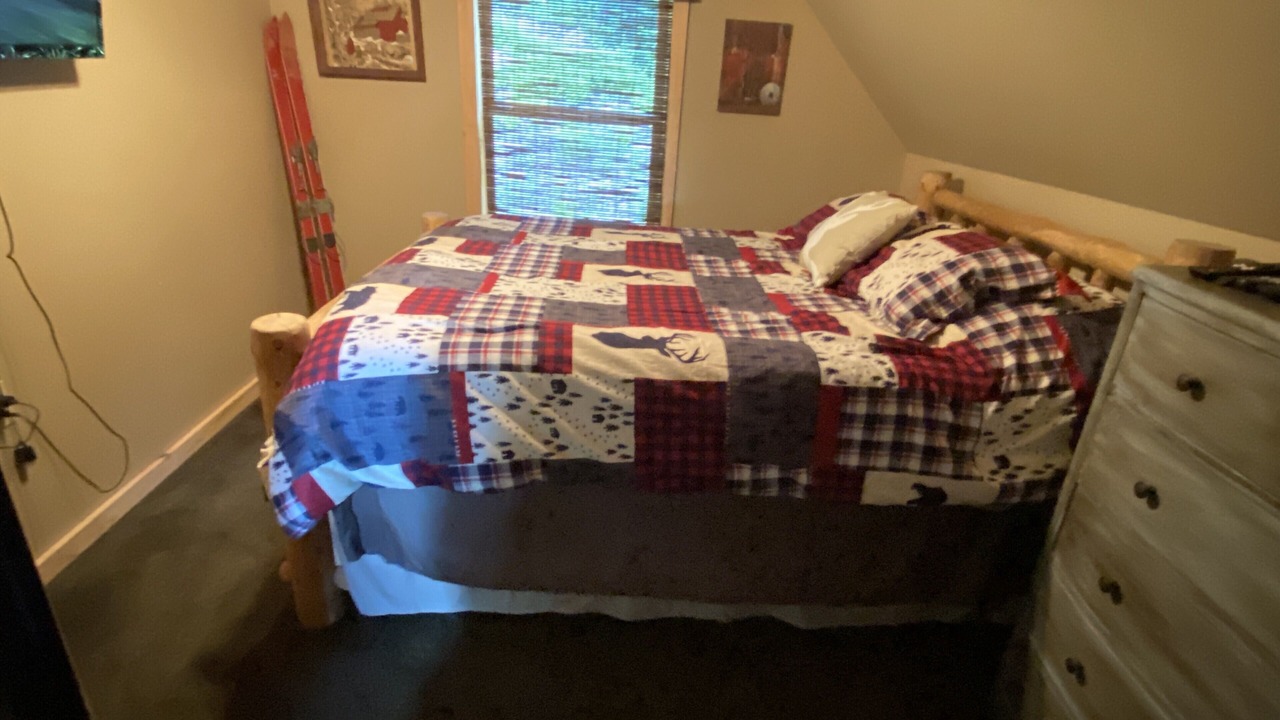 Photo of Bedroom in Town of Webb