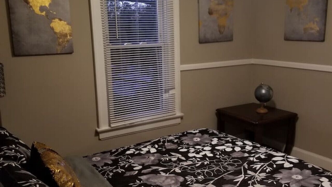 Photo of Bedroom in Middletown