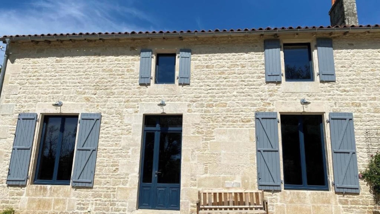 Photo of Outdoor in Echire