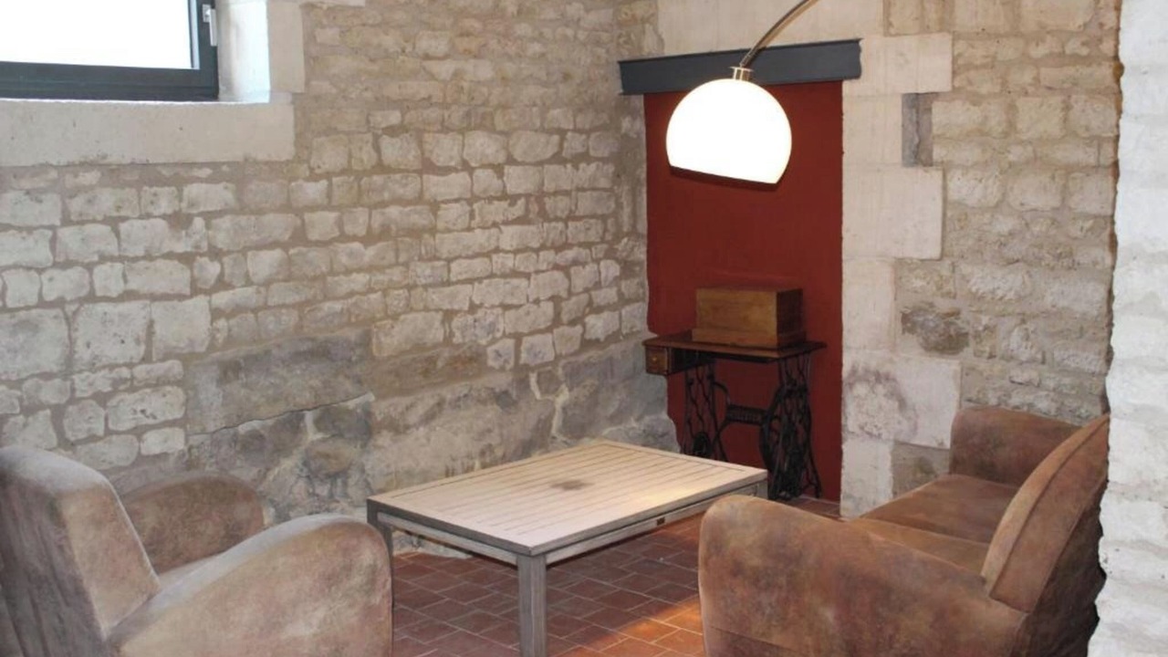 Photo of Others in Echire