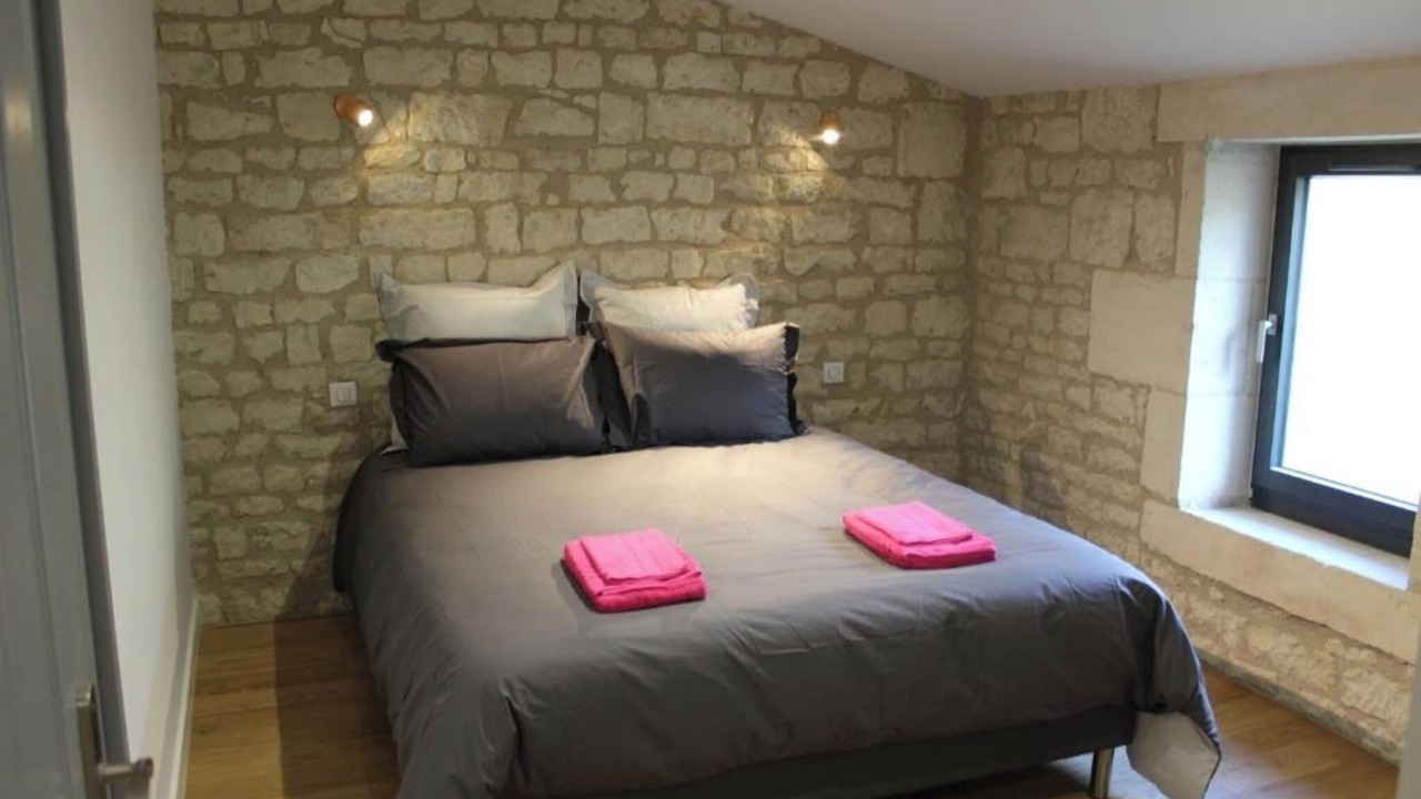 Photo of Bedroom in Echire