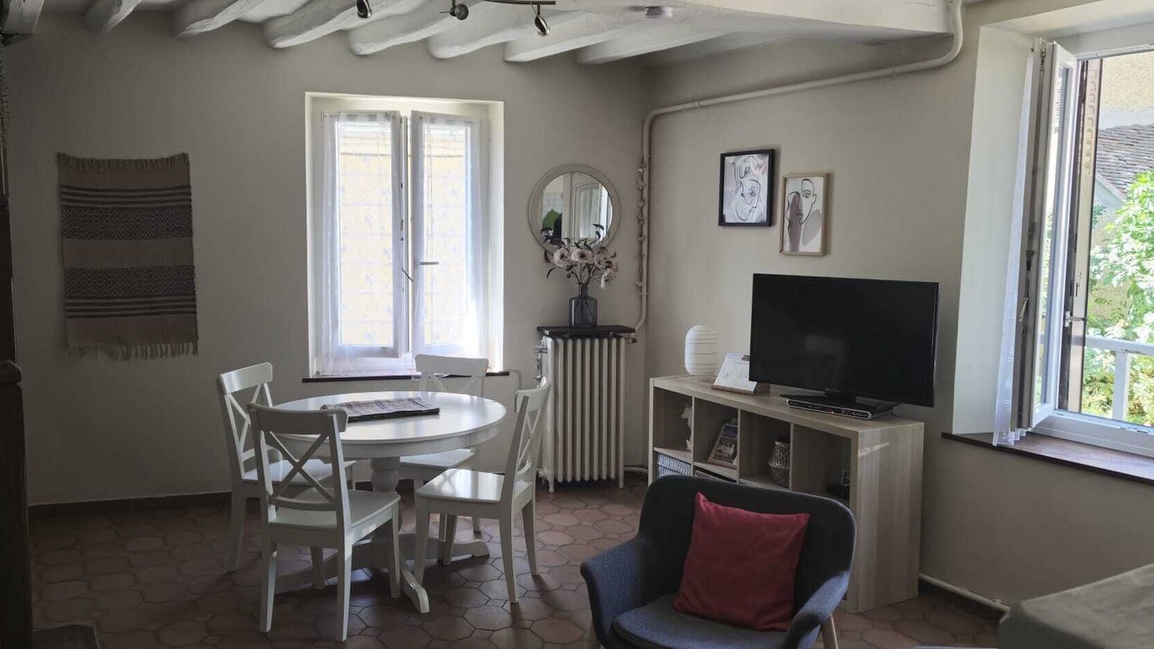 Photo of Others in Recloses