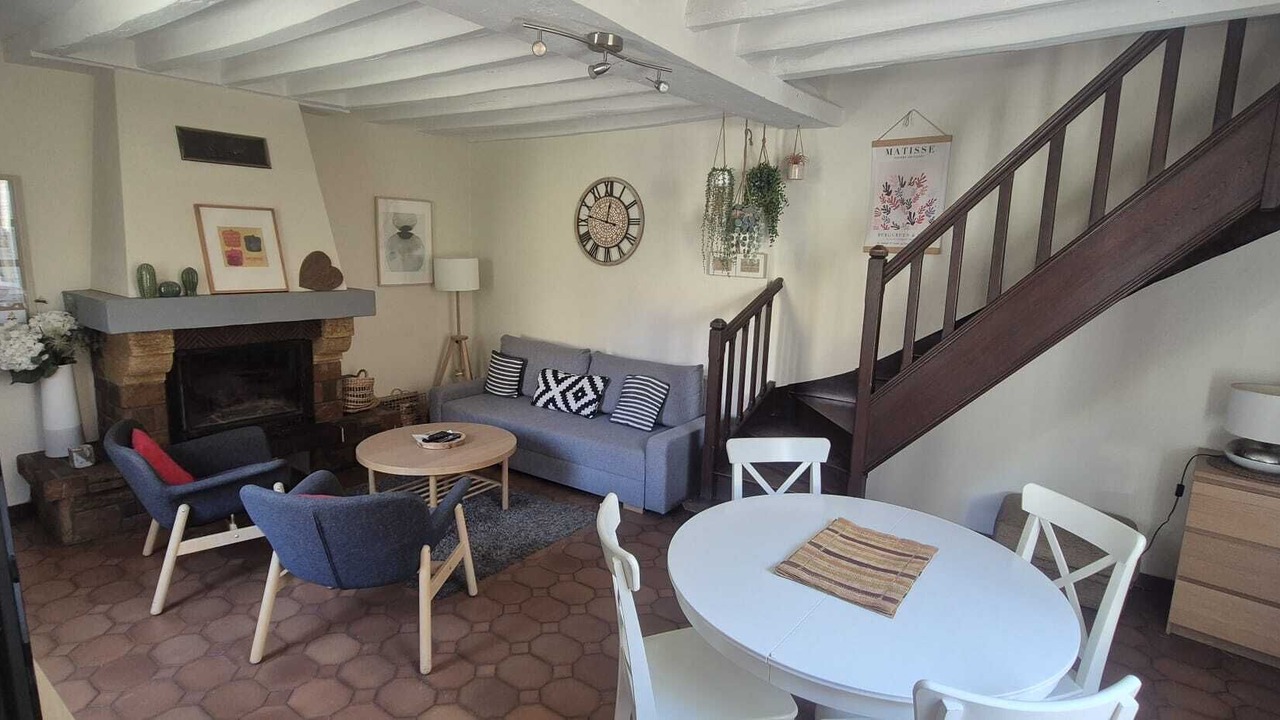 Photo of Others in Recloses