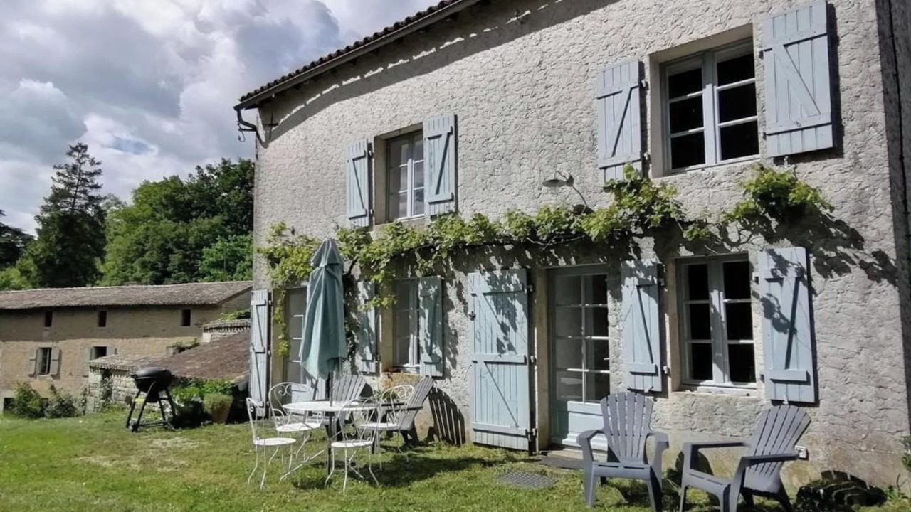 Photo of Outdoor in Echire