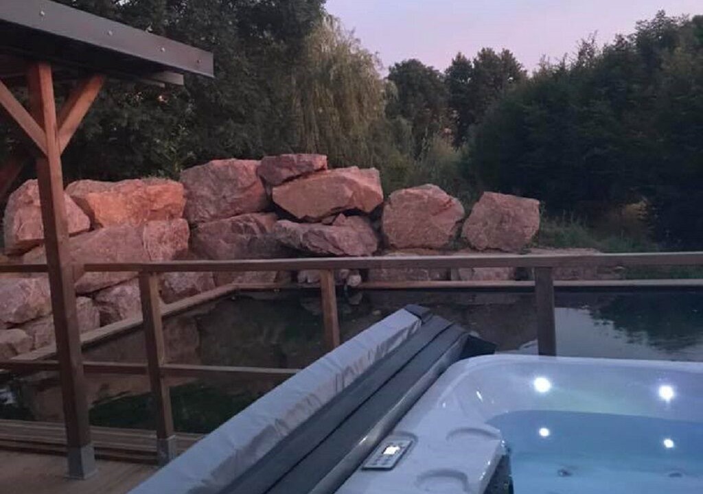 Photo of Outdoor in Outremecourt