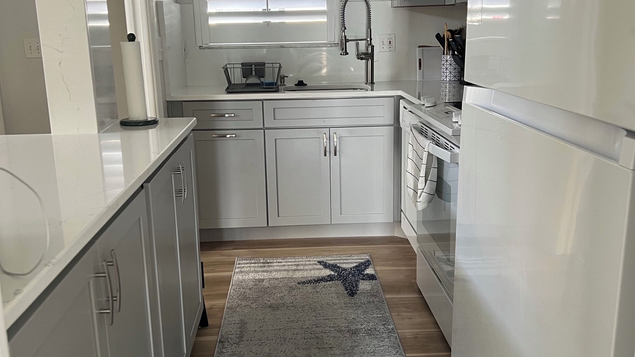 Photo of Kitchen in Golden Beach