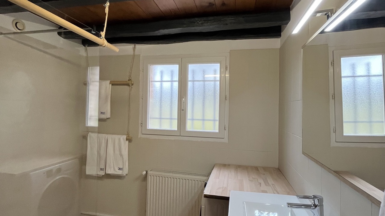 Photo of Bathroom in Monbazillac