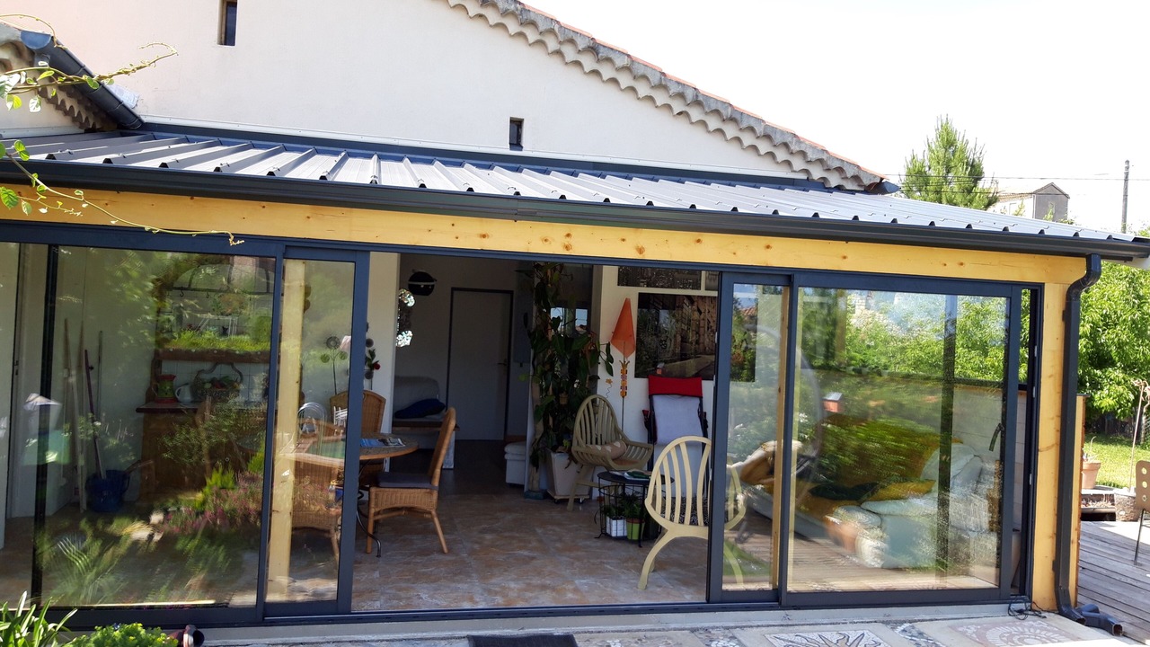 Photo of Patio Balcony in Saint-Paul-le-Jeune