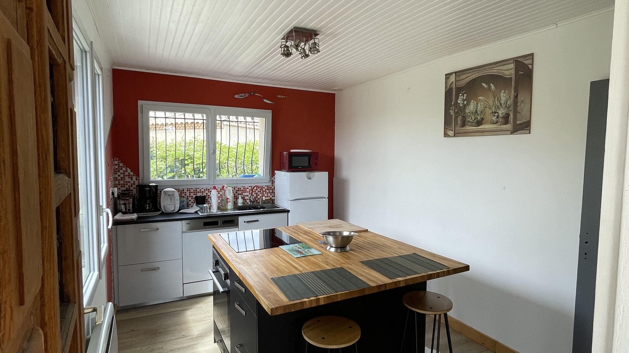 Photo of Kitchen in Saint-Paul-le-Jeune