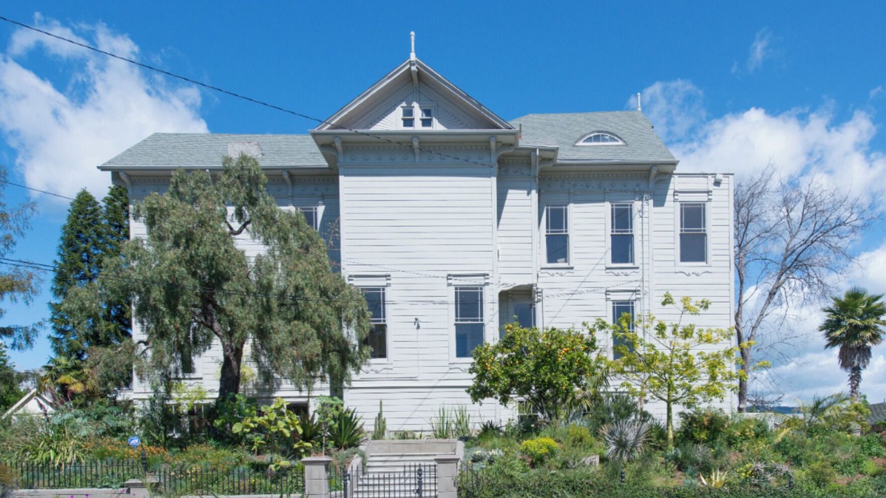 Photo of Outdoor in Oakland