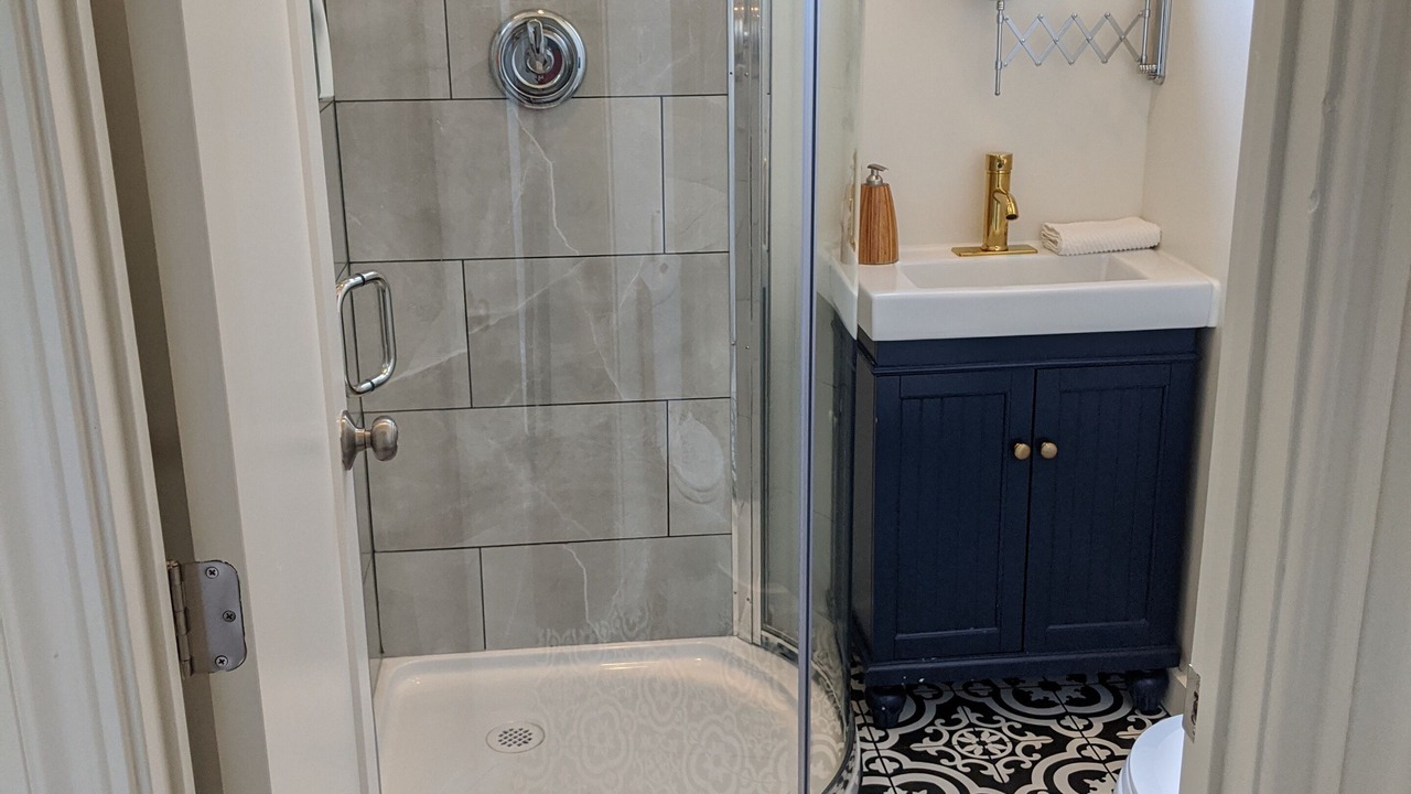 Photo of Bathroom in Oakland