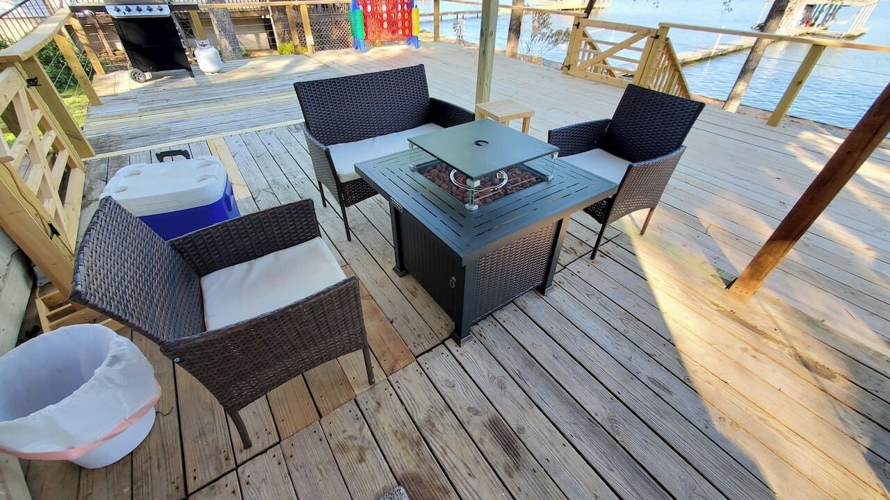 Photo of Patio Balcony in Enchanted Oaks