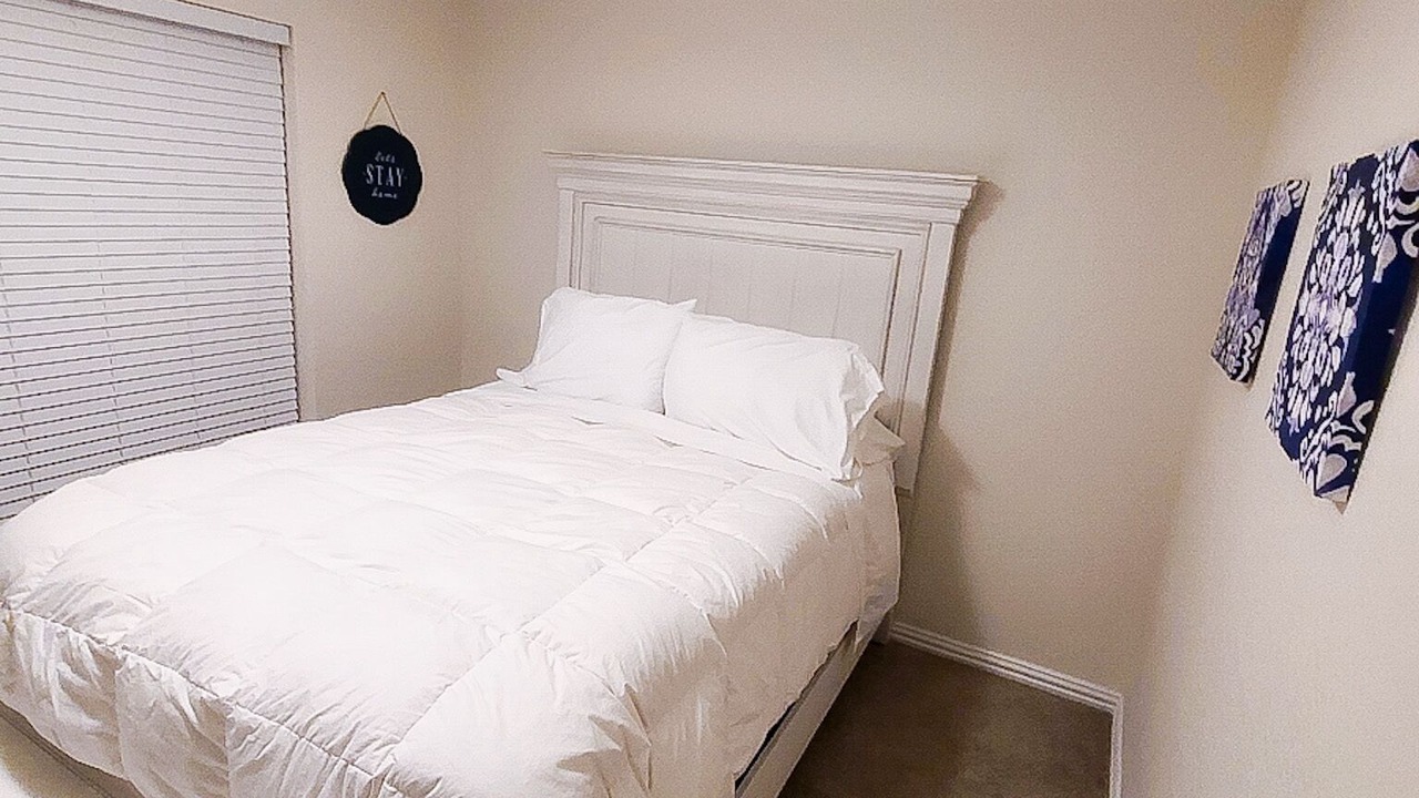 Photo of Bedroom in Northeast Carrollton