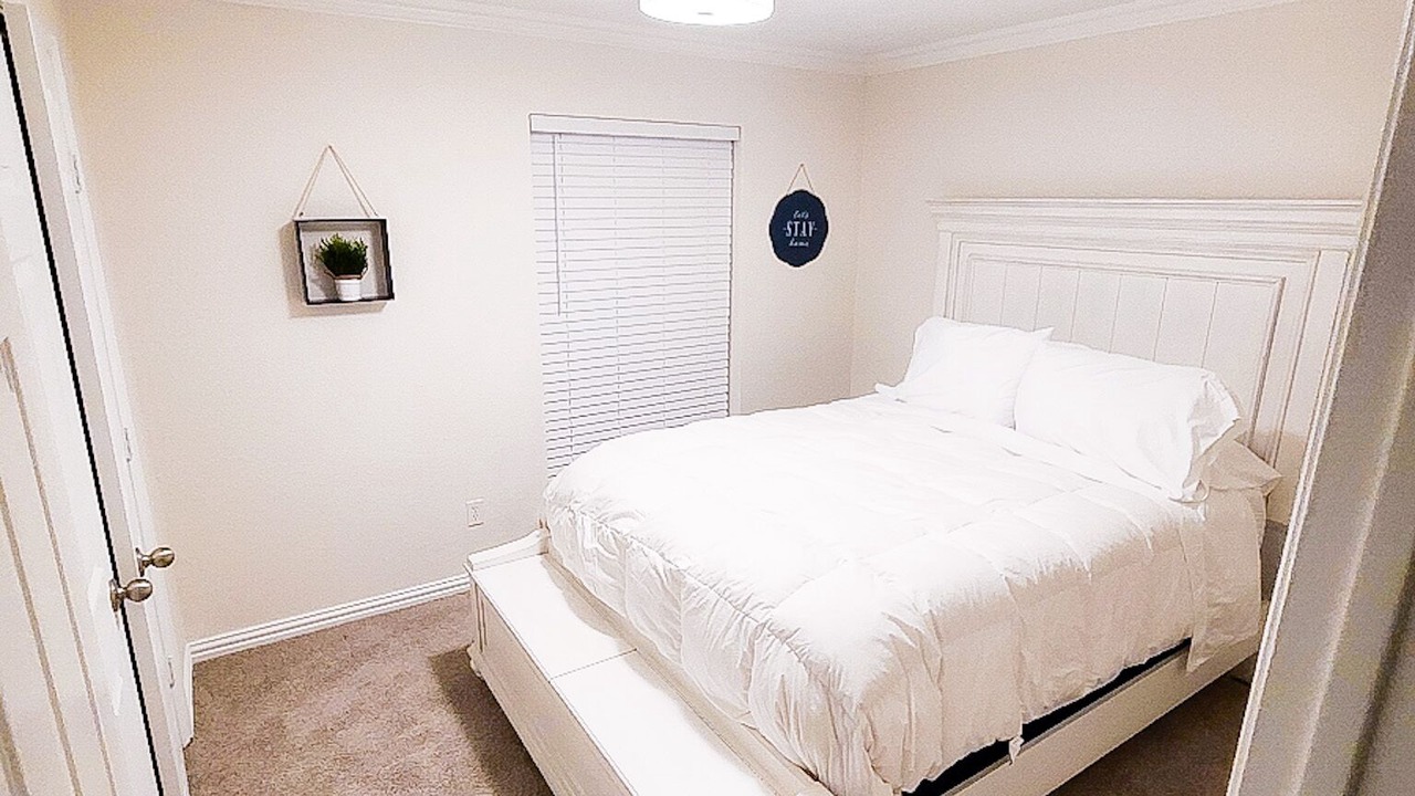 Photo of Bedroom in Northeast Carrollton