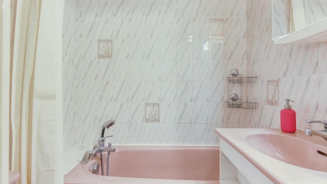 Photo of Bathroom in Tourgeville