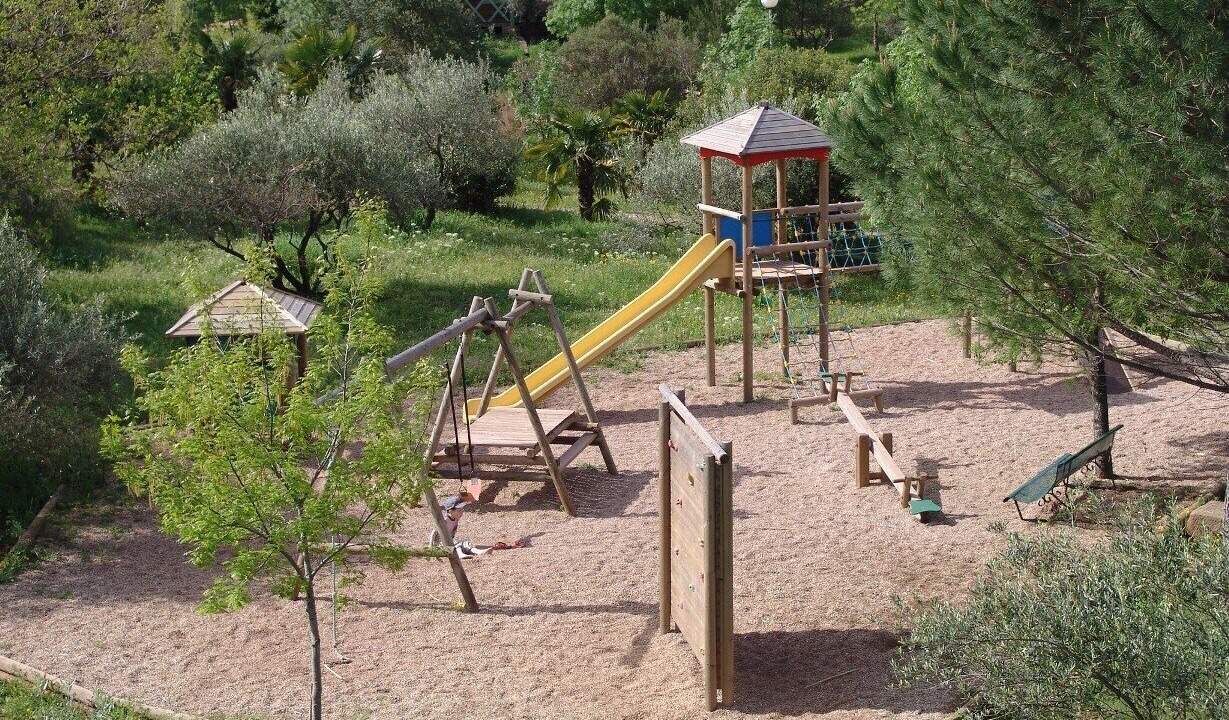 Photo of Others in Le Bosc