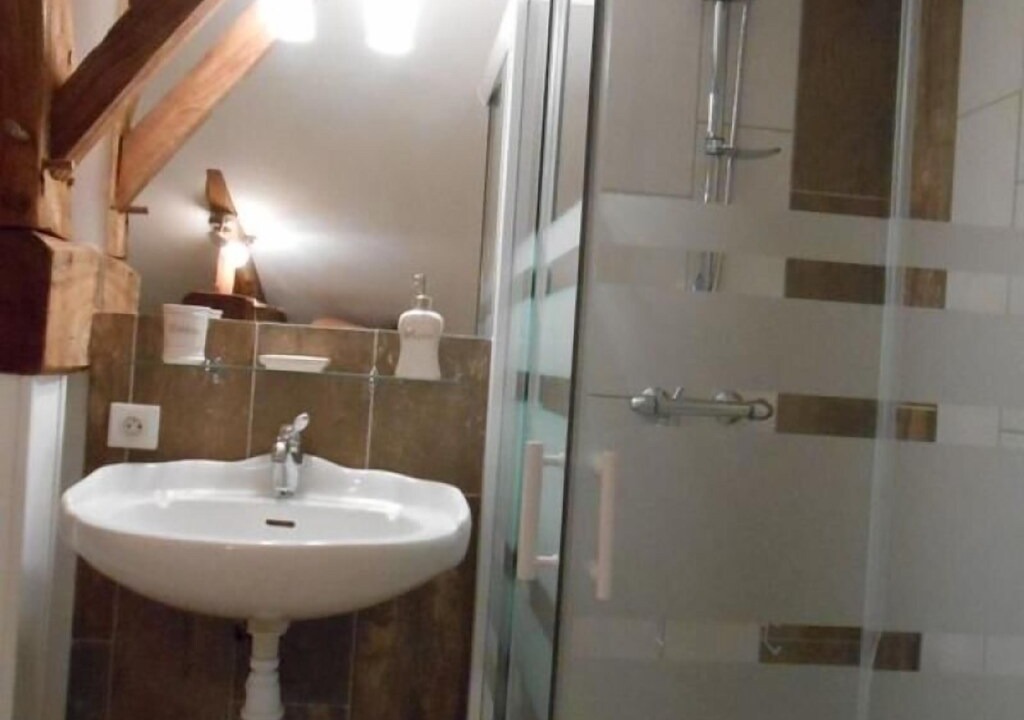 Photo of Bathroom in Sallertaine
