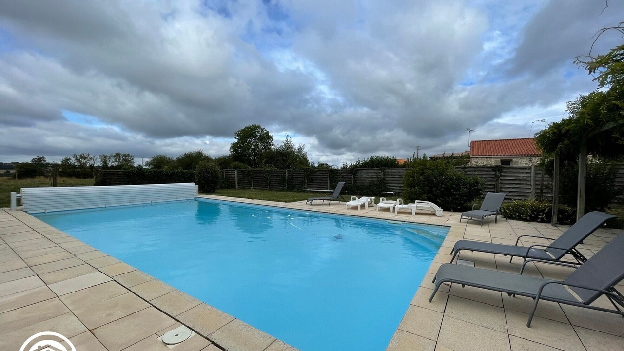 Photo of Outdoor in Saint-Martin-des-Tilleuls