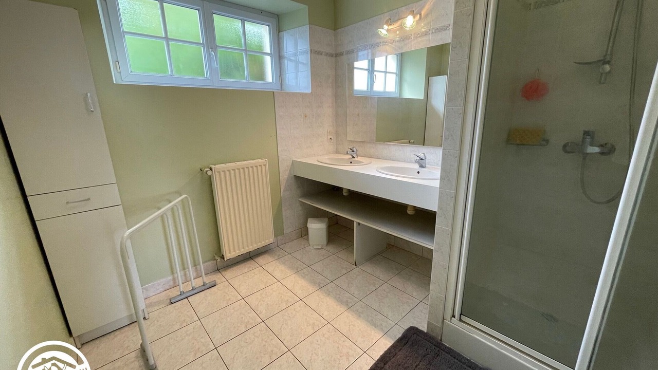 Photo of Bathroom in Saint-Martin-des-Tilleuls