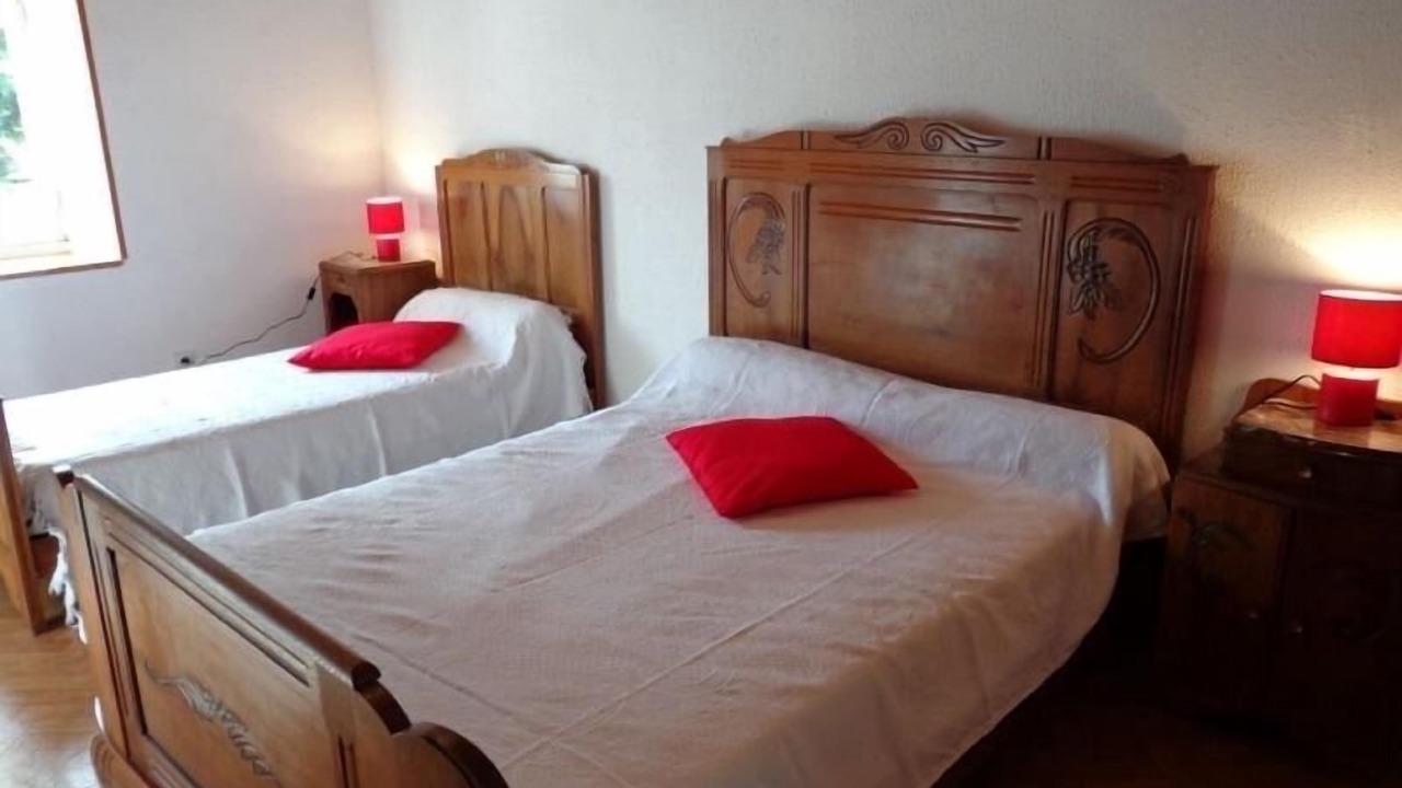 Photo of Bedroom in Saint-Juire-Champgillon