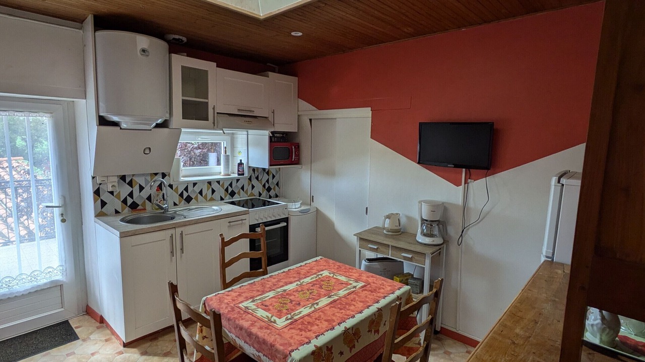 Photo of Kitchen in Saint-Julien-des-Landes