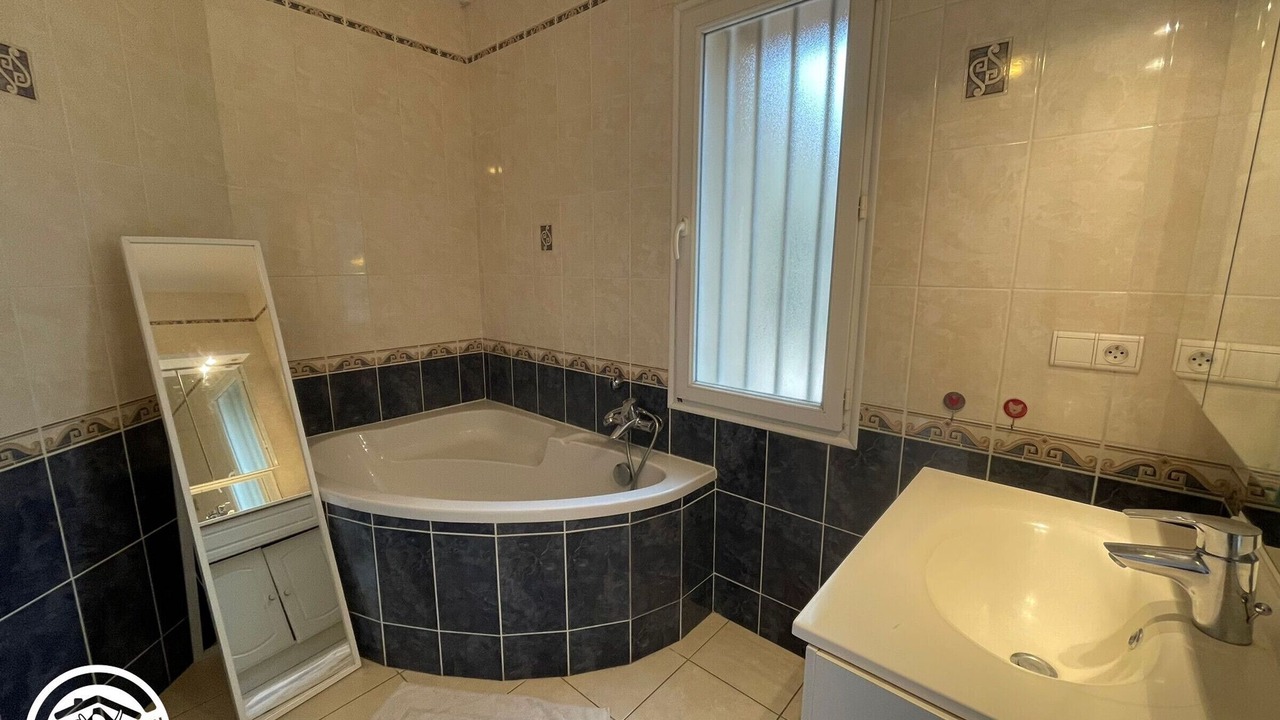 Photo of Bathroom in La Garnache