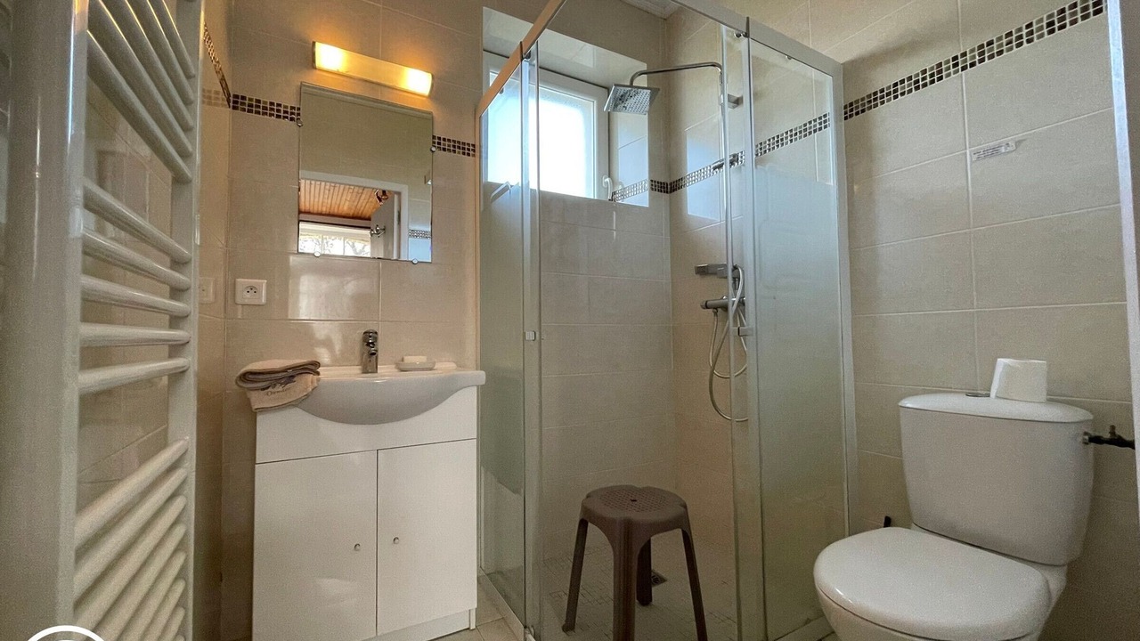 Photo of Bathroom in La Garnache