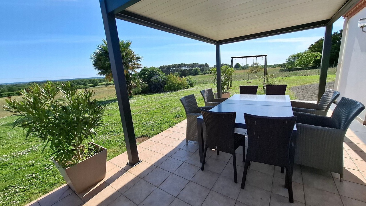 Photo of Outdoor in Brem Sur Mer