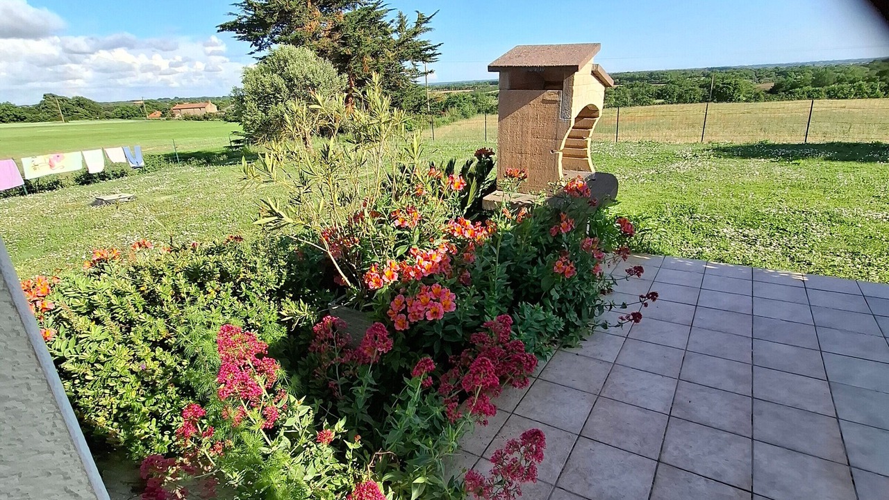 Photo of Outdoor in Brem Sur Mer