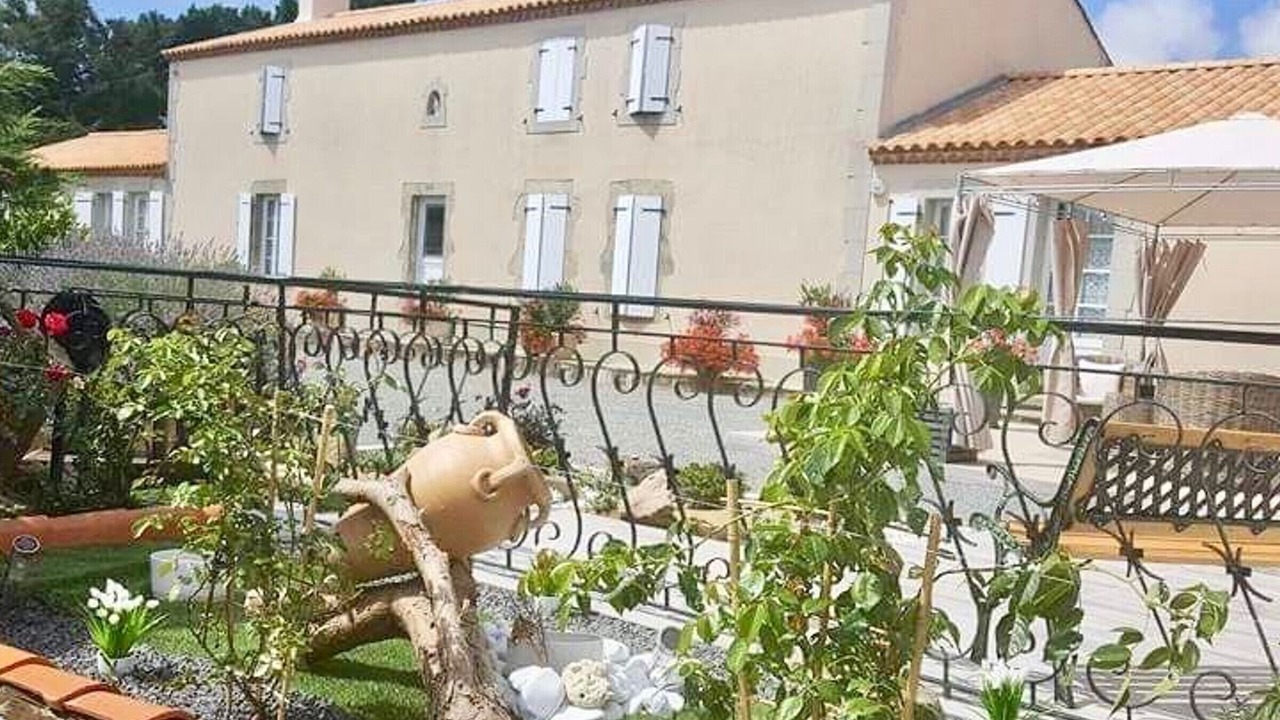 Photo of Outdoor in Brem Sur Mer