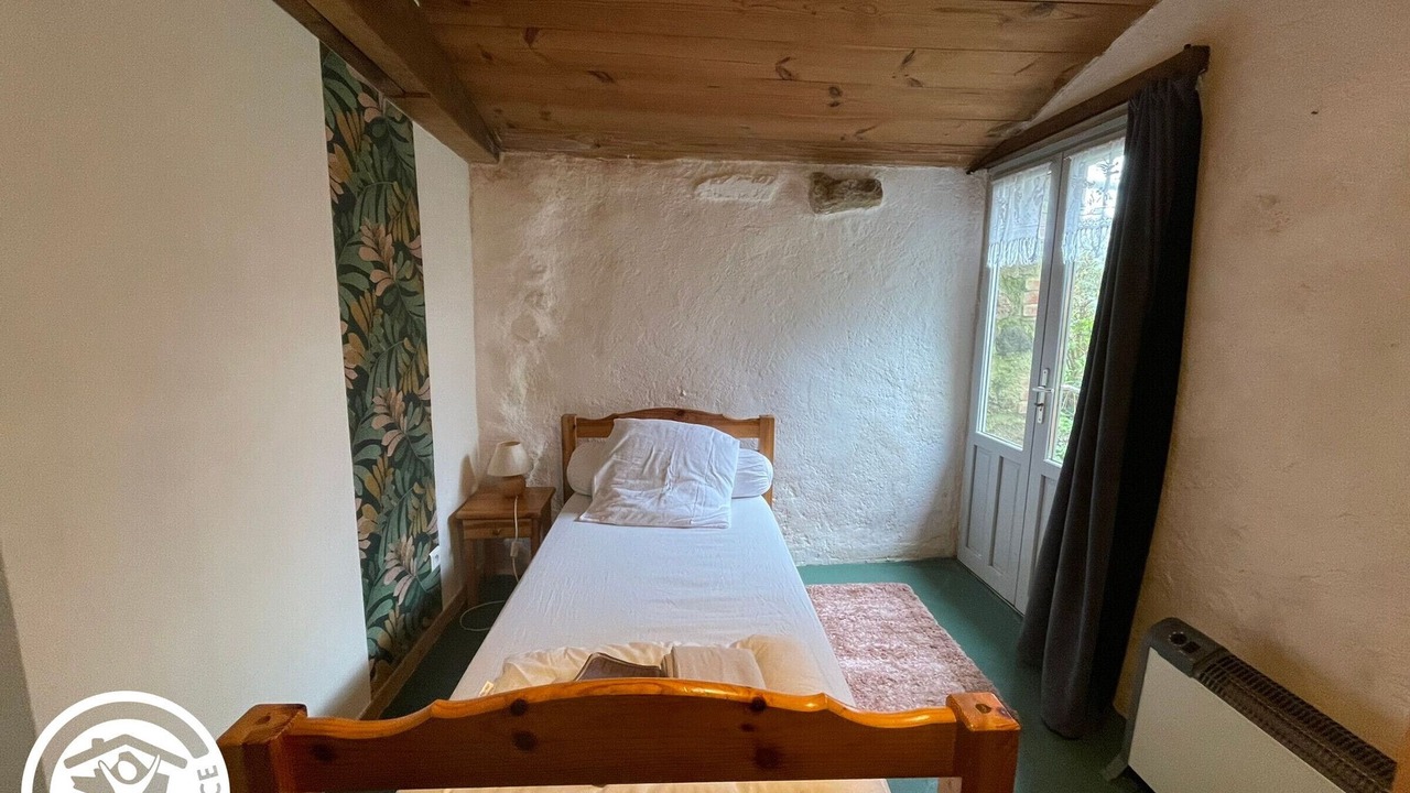 Photo of Bedroom in Chaille-sous-les-Ormeaux