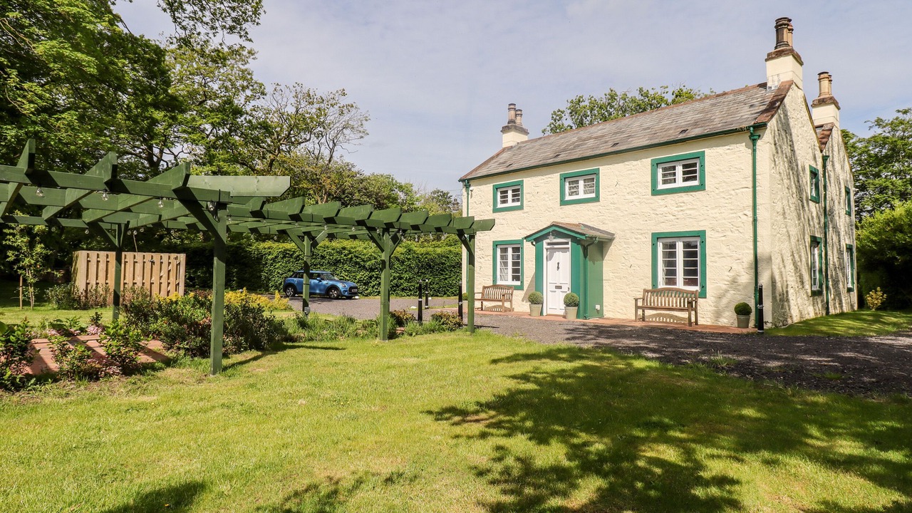 Photo of Outdoor in Clarencefield