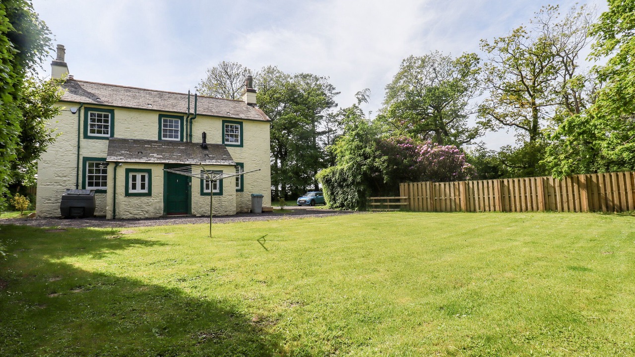 Photo of Outdoor in Clarencefield