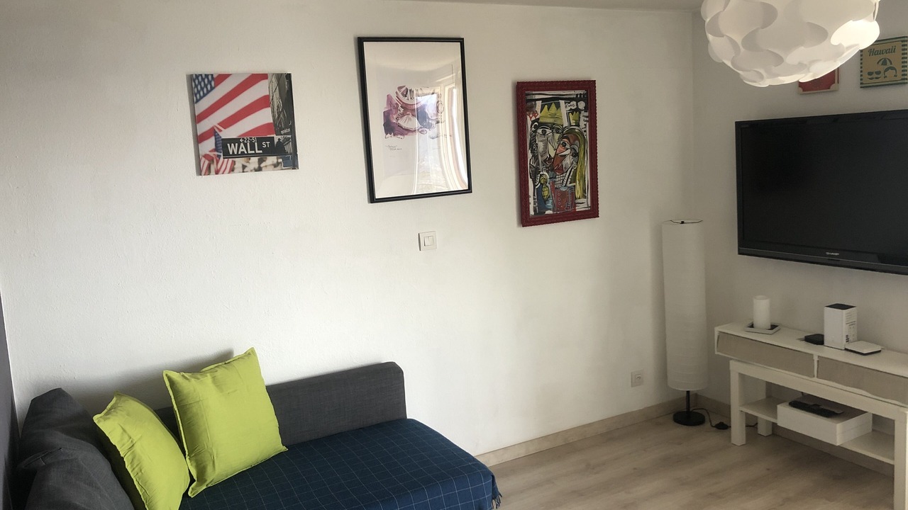 Photo of Livingroom in Cademario