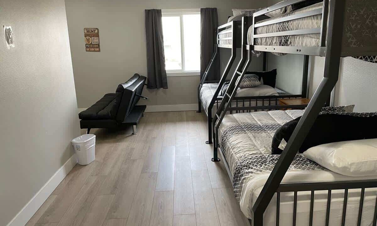 Photo of Bedroom in Whitetail
