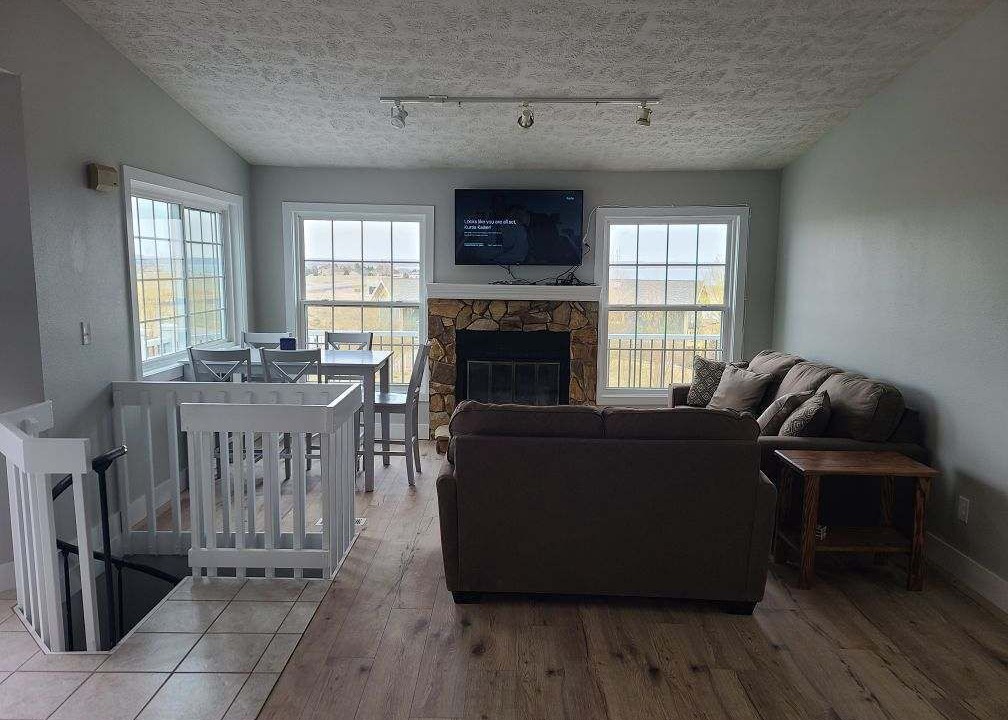 Photo of Livingroom in Whitetail