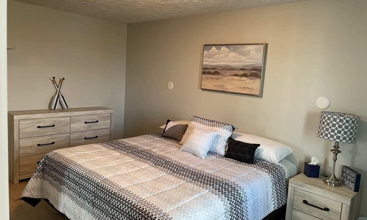 Photo of Bedroom in Whitetail