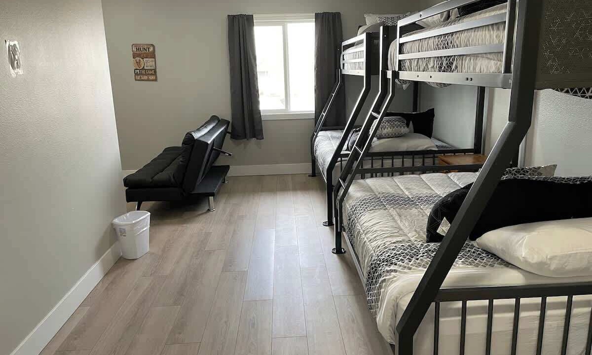 Photo of Bedroom in Whitetail
