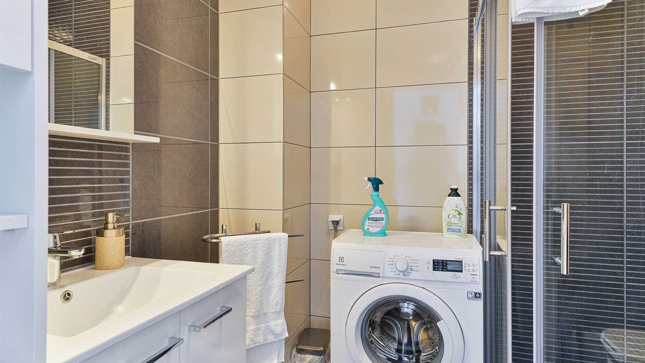 Photo of Bathroom in Turanj