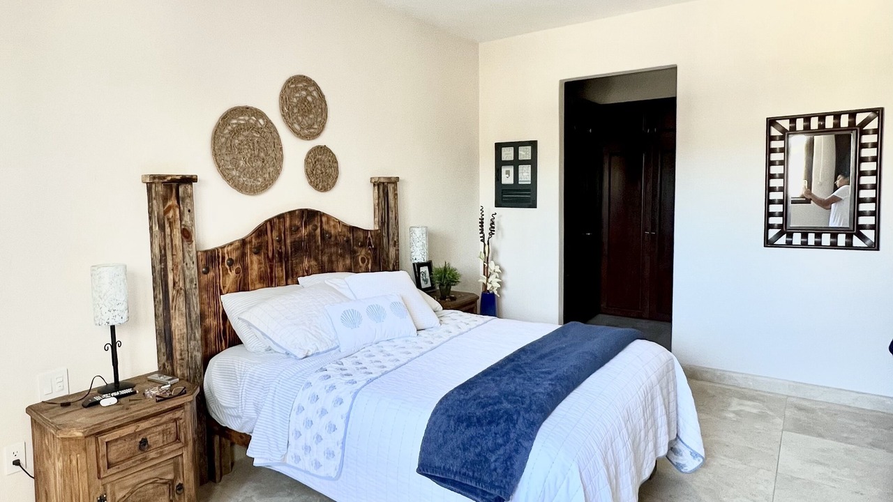 Photo of Bedroom in Nopolo