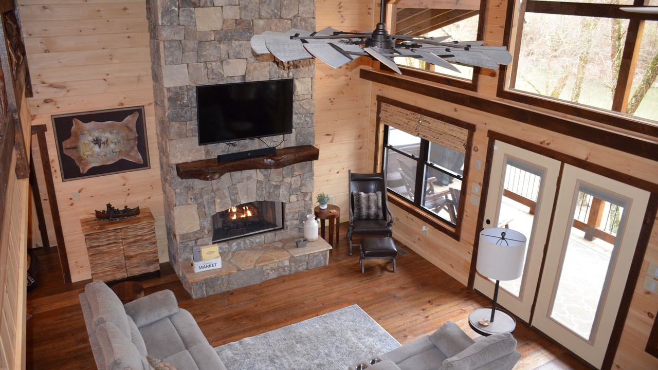 Photo of Livingroom in Mineral Bluff