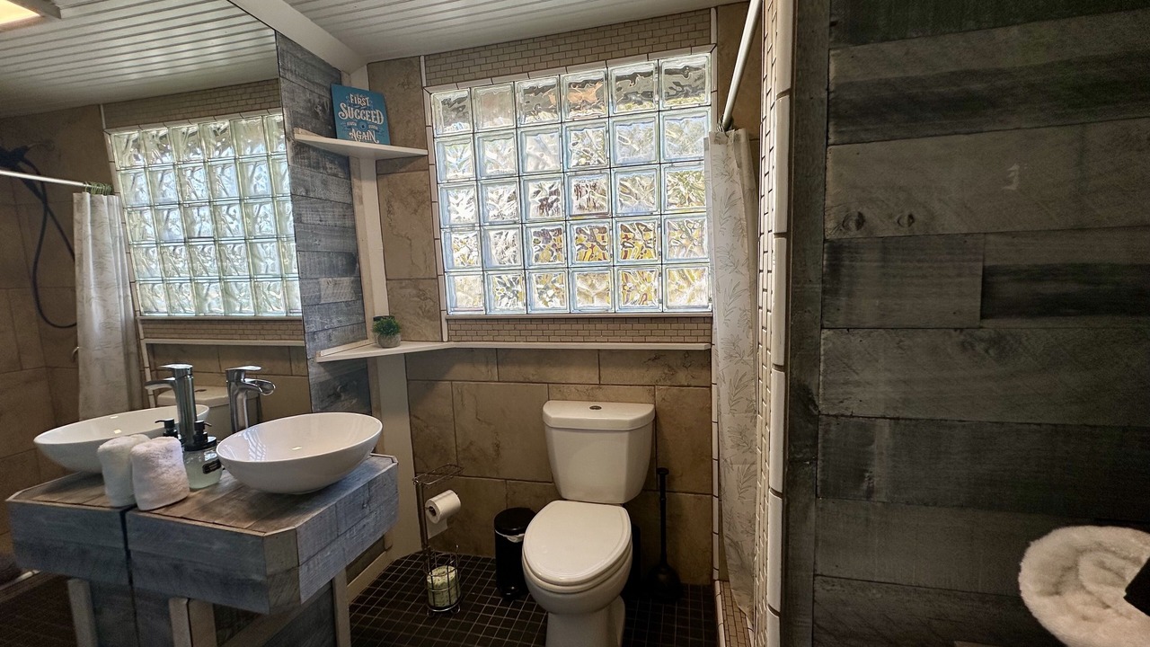 Photo of Bathroom in Gainesville