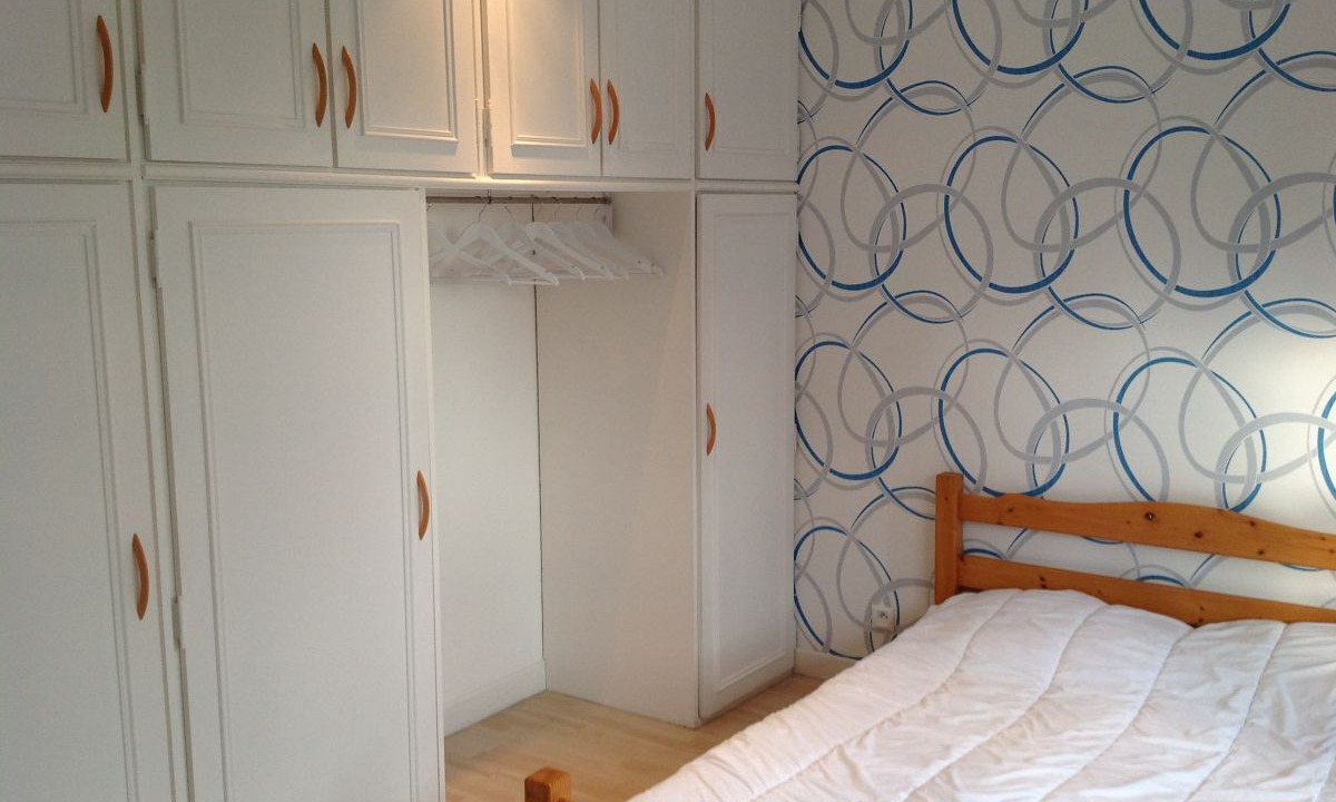 Photo of Bedroom in Surville