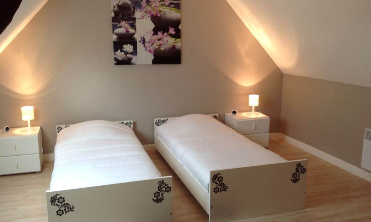 Photo of Bedroom in Surville