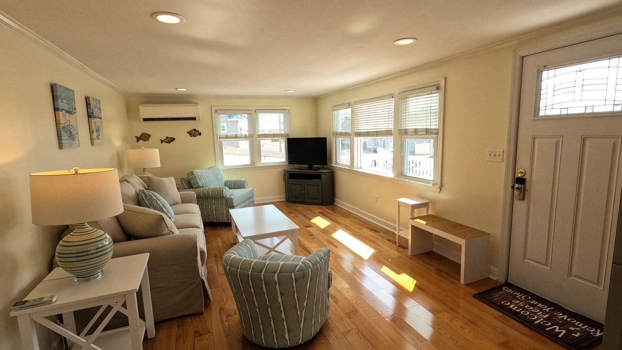 Photo of Livingroom in Surf City