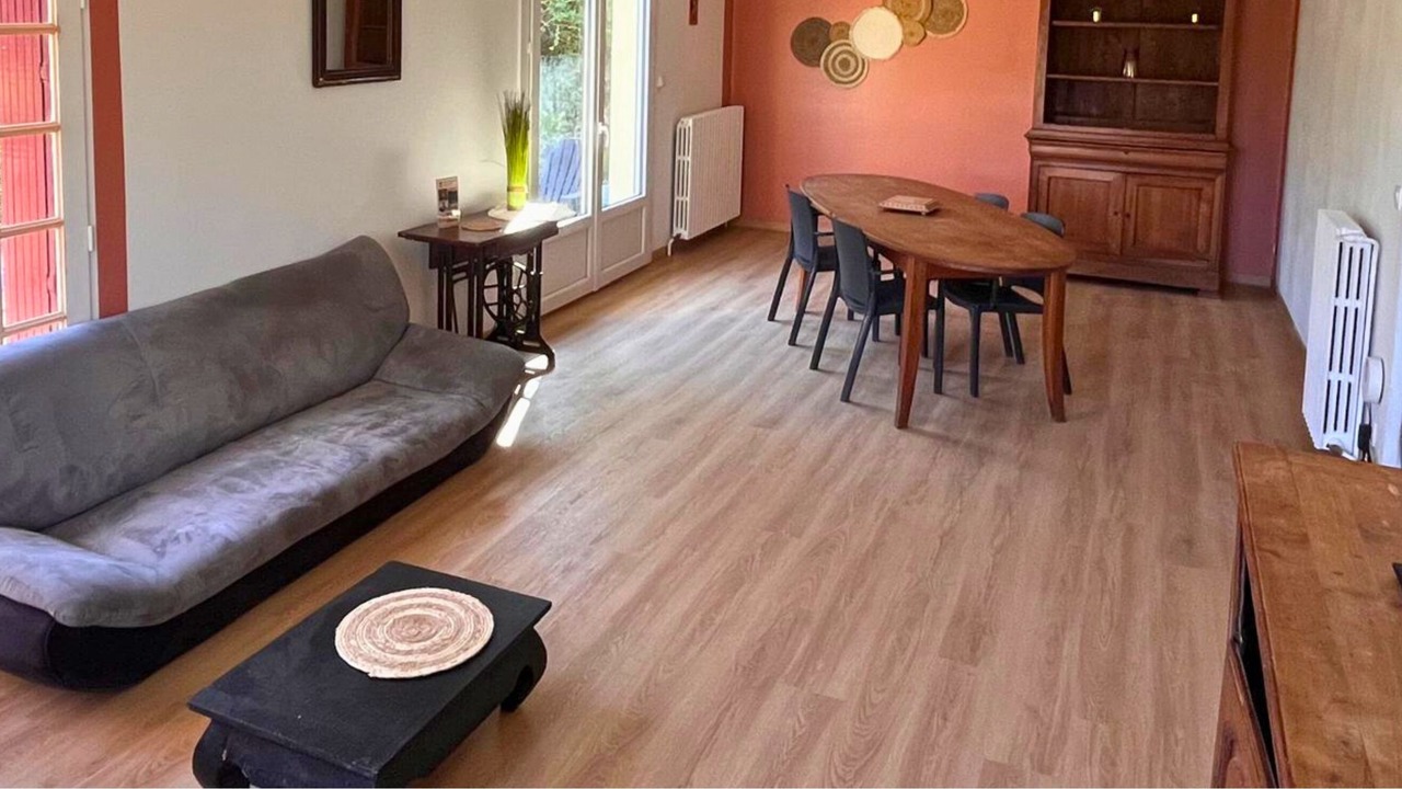 Photo of Livingroom in Compreignac